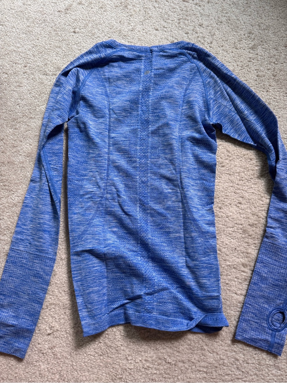 Lululemon Swiftly Tech Long Sleeve Crew
Space Dye Heathered Pigment Blue - Picture 3 of 4